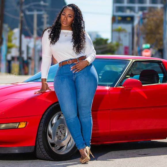 Meet your Posher, Naysha - Picture 1 of 1